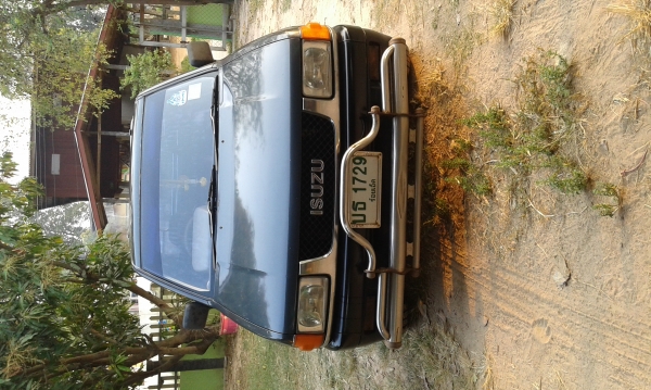 ขายรถอิซูสุ TFR มังกรทอง  ปี 93  สภาพอีพร้อมใช้ พวงมาลัยพาวเวอร์ เอกสารพร้อมโอน