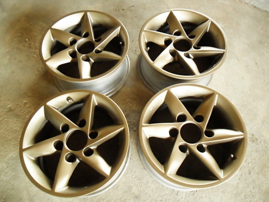 แม็กเอนไก ขอบ15 กระบะ 6รู139  สีสวยๆซิ่งๆ (4วง4,000)