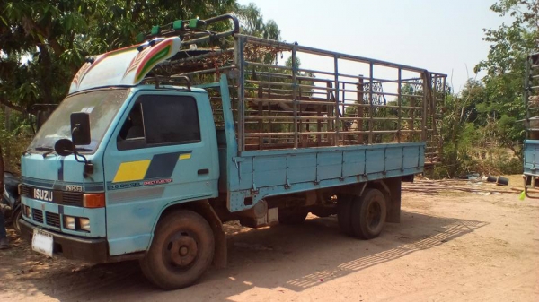 **170,000 บ.ต่อรอง/// 6ล้อ ISUZU NKR-100แรง รถห้างแท้ วางเครื่องใหม่ลงเล่ม เกียร์ยาว ช่วงล่างเดิม หัวเก๋งดี คัสซีดี กระบะปูพื้นเหล็ก คอกเหล็ก ยาว4.30ม. ยาง7.50/16 ตามสภาพ พร้อมใช้ เล่มฯ ครบ **ขาย ISUZU NKR-100 HP 6ล้อบรรทุก รถห้างแท้ สภาพใช้งานได้ปกติ ราค **170,000 บ.ต่อรอง/// 6ล้อ ISUZU NKR-100แรง รถห้างแท้ วางเครื่องใหม่ลงเล่ม เกียร์ยาว ช่วงล่างเดิม หัวเก๋งดี คัสซีดี กระบะปูพื้นเหล็ก คอกเหล็ก ยาว4.30ม. ยาง7.50/16 ตามสภาพ พร้อมใช้ เล่มฯ ครบ **ขาย ISUZU NKR-100 HP 6ล้อบรรทุก รถห้างแท้ สภาพใช้งานได้ปกติ ราค