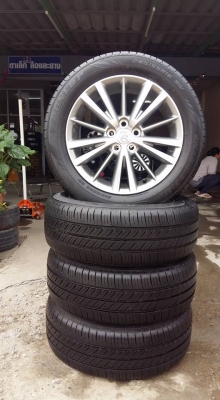 ขายล้อแม็กป้ายแดง toyota altis 16"พร้อมยางปี15 สนใจติดต่อตาเล็ก ล้อและยาง 081-3747940