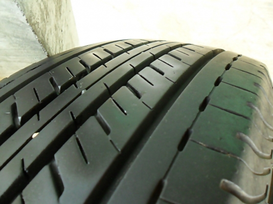 ยางกระบะ15  บริดสโตน215-70-R15ลงพื้นปี15 คู่ละ2900