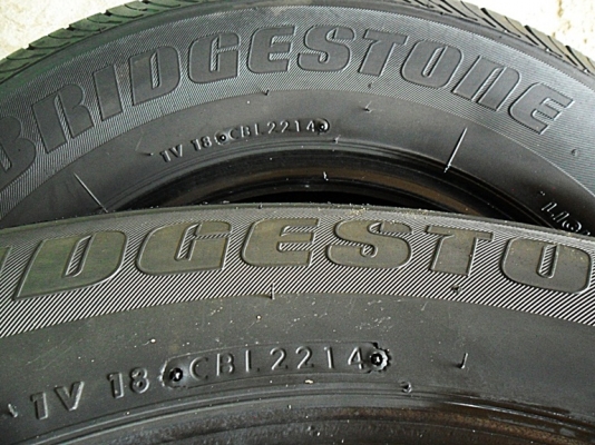 ยางกระบะ15 บริดสโตน215-70-R15ลงพื้นปี15 คู่ละ2900 ยางกระบะ15 บริดสโตน215-70-R15ลงพื้นปี15 คู่ละ2900