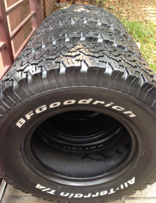 ยาง All BF Goodrich 265 75 16 ดอกสวย ไม่มีปะ พร้อมใช้งาน ราคาไม่แพง