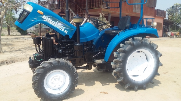 ขอบคุณพี่จาก จ.อุดรธานีครับ ขายรถไถแชมป์304SLX 4WD2เพลาพร้อมใช้งาน