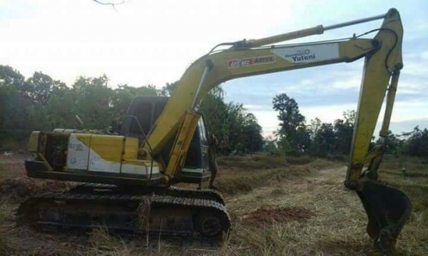 ขายรถแบคโค SK120-3 มาร์คที ช่วงล่างดี บูมอาร์มดี โซ่ดี เอกสารใบอินวอร์ย สนใจโทร 090-8588220คุณนะ 093-3258446คุณบิว หรือเข้าดูสินค้าอื่นๆได้ที่ www.truck.in.th/498 หรือเพจFacebook ณรงค์ ซื้อขายรถมือสอง (เว็บไซต์ส่วนตัว) หรือFacebook คุณนะ รถบรรทุก