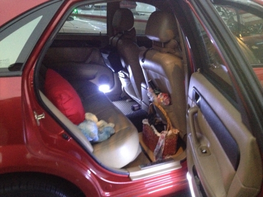 ขายถูกกกกกกจ้า CHEVPROLET OPTRA 2004สีแดง เกียร์ธรรมดา ยางใหม่4เส้น พร้อมประกันภัยชั้น1หมดเดือนตุลาคมคะ  รถสภาพพร้อมใช้งาน