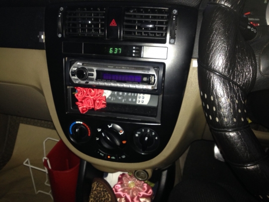 ขายถูกกกกกกจ้า CHEVPROLET OPTRA 2004สีแดง เกียร์ธรรมดา ยางใหม่4เส้น พร้อมประกันภัยชั้น1หมดเดือนตุลาคมคะ  รถสภาพพร้อมใช้งาน