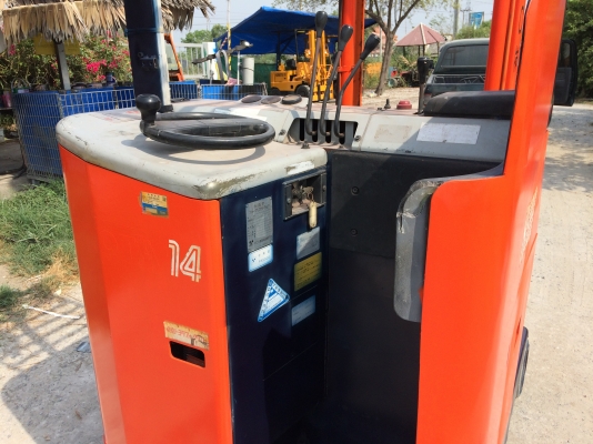 รถยกไฟฟ้าtoyotaเสาสูง5เมตร1.5ตัน รถยกไฟฟ้าtoyotaเสาสูง5เมตร1.5ตัน