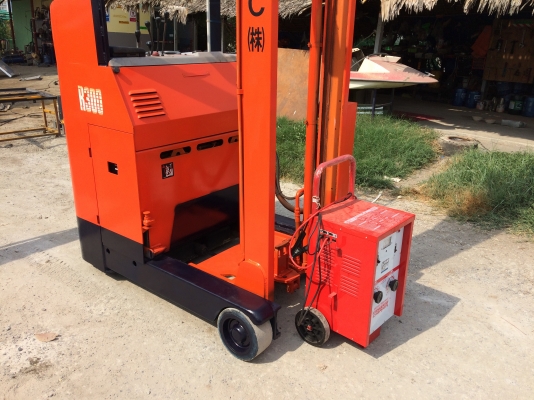 รถยกไฟฟ้าtoyotaเสาสูง5เมตร1.5ตัน รถยกไฟฟ้าtoyotaเสาสูง5เมตร1.5ตัน