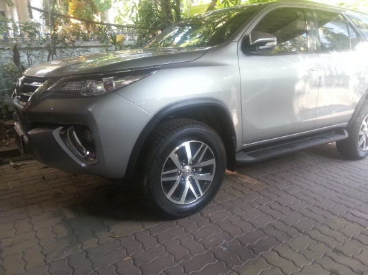 ขายรถใหม่ป้ายแดง