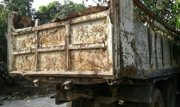 ขายรถ10ล้อ ดั้ม2เพลา FN527M-A ไม่มีเครื่อง เอกสารพร้อมโอน สนใจโทร 090-8588220คุณนะ 093-3258446คุณบิว หรือเข้าดูสินค้าอื่นๆได้ที่ www.truck.in.th/498 หรือเพจFacebook ณรงค์ ซื้อขายรถมือสอง (เว็บไซต์ส่วนตัว) หรือFacebook คุณนะ รถบรรทุก