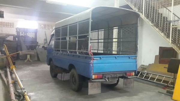 รถบรรทุก 4 ล้อ ISUZU รุ่น TLD24 ขนาด 85 แรงม้า