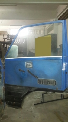 รถบรรทุก 4 ล้อ ISUZU รุ่น TLD24 ขนาด 85 แรงม้า