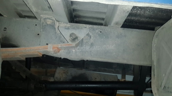 รถบรรทุก 4 ล้อ ISUZU รุ่น TLD24 ขนาด 85 แรงม้า