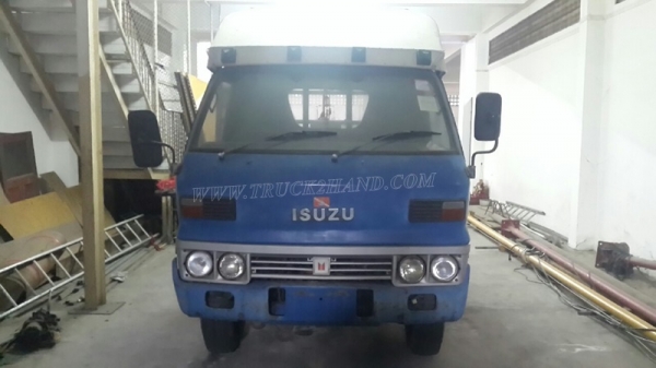 รถบรรทุก 4 ล้อ ISUZU รุ่น TLD24 ขนาด 85 แรงม้า