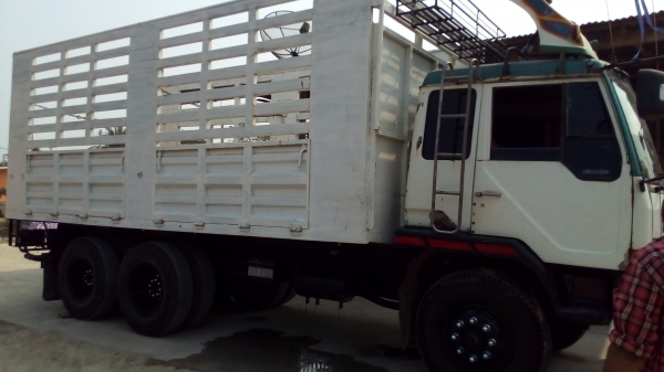 ขายสิบล้อเพลาเดียว