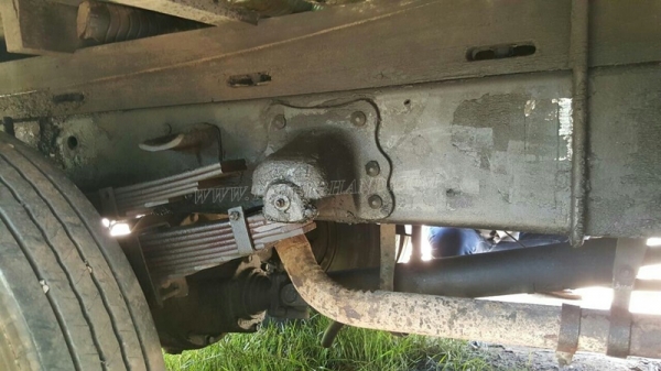 รถบรรทุก 6 ล้อ HINO FC ปีจดทะเบียน 2537  120 แรงม้า