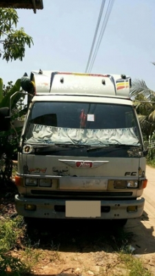 รถบรรทุก 6 ล้อ HINO FC ปีจดทะเบียน 2537  120 แรงม้า