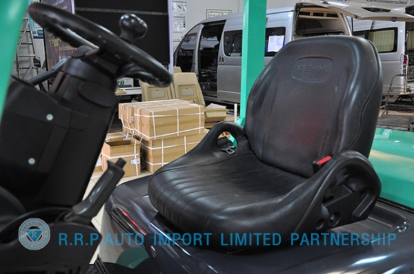 ขายรถโฟล์คลิฟท์มือสอง MITSUBISHI  รุ่น KFD25T  ราคา 375,000 บาท นำเข้าจากประเทศญี่ปุ่น 100\% ไม่เคยใช้งานในประเทศไทย