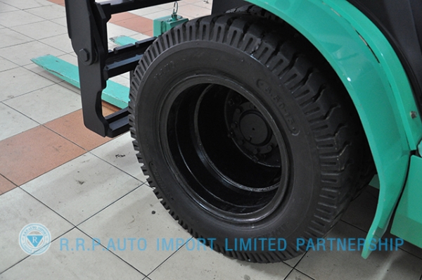 ขายรถโฟล์คลิฟท์มือสอง MITSUBISHI  รุ่น KFD25T  ราคา 375,000 บาท นำเข้าจากประเทศญี่ปุ่น 100\% ไม่เคยใช้งานในประเทศไทย