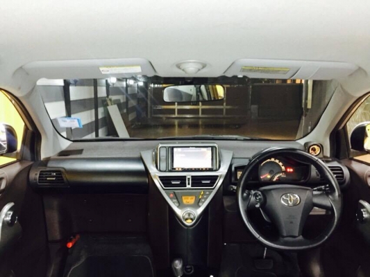 TOYOTA IQ รถการ์ตูน น่ารัก วิ่งน้อย สภาพอย่างงดงาม  สวยมากคะ คันนี้
