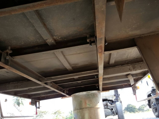 ตู้แห้งมือสอง ยาว300cm สูง210cm กว้าง180cm คัทซี70