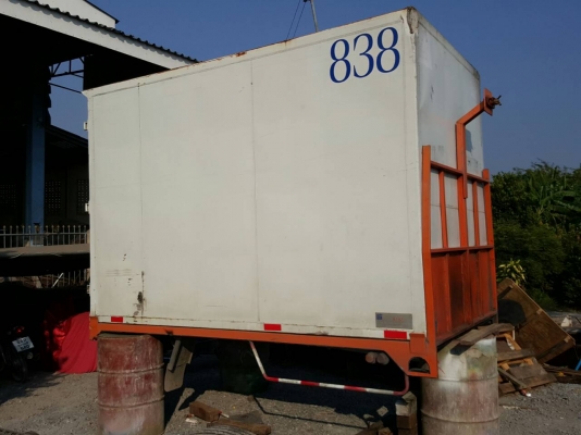 ตู้แห้งมือสอง ยาว300cm สูง210cm กว้าง180cm คัทซี70