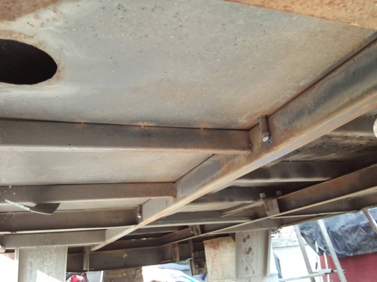 ตู้แห้งมือสอง ยาว300cm สูง210cm กว้าง180cm คัทซี70