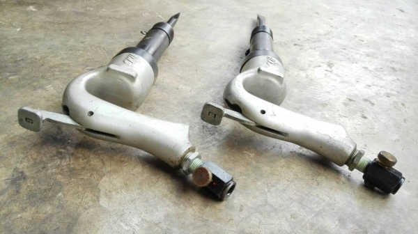 **** Sold **** แย๊กสกัด Skil Made in USA แบบใช้ลม ของใหม่เก่าเก็บ 100\% ยังไม่เคยใช้งานมาเทสก่อนได้เลย!!