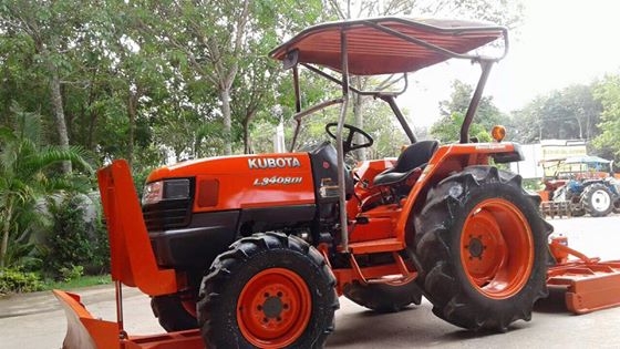 ขายรถไถKubota L3408DI (4WD) พร้อมใบมีดหน้าและเครื่องตัดหญ้าLCS รถสวย พร้อมใช้งาน