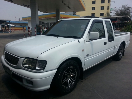 isuzu 2.5 dargon power cab