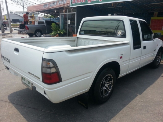 isuzu 2.5 dargon power cab
