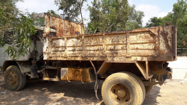 Hino FE 17-3  ห้างเดิมๆ พวงมาลัย  power  เบรคลมดูด  แอร์เย็นฉ่ำ พร้อมใช้  ทะเบียน ขาด 2 ปี พร้อมโอน  เครื่อง 168 แรง