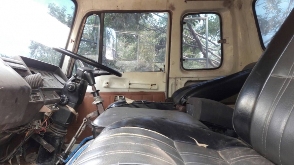 Hino FE 17-3  ห้างเดิมๆ พวงมาลัย  power  เบรคลมดูด  แอร์เย็นฉ่ำ พร้อมใช้  ทะเบียน ขาด 2 ปี พร้อมโอน  เครื่อง 168 แรง