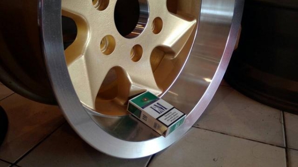 ล้อแม๊กเรโทรออฟลึกราคาถูก