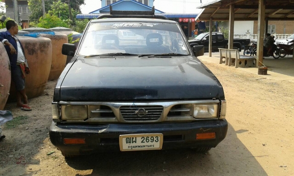 ขาย รถกระบะตอนเดียว NISSAN BIG M ปี 1994/2537 เครื่องดีไม่มีไอ แอร์ พาวเวอร์ ทะเบียนพร้อมโอน