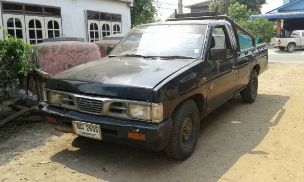ขาย รถกระบะตอนเดียว NISSAN BIG M ปี 1994/2537 เครื่องดีไม่มีไอ แอร์ พาวเวอร์ ทะเบียนพร้อมโอน