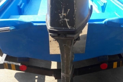 ขาย เรือไฟเบอร์3ลอนหล่อใหม่พร้อมเครื่องtohatsu 25 แรงพร้อมถังขนาดเรือ13 ฟุตกว้าง150 ซม สูง 40 ซม ราคา 48,500