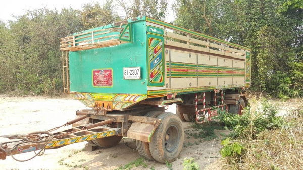 ขาย ลูกพ่วงดั้ม 2 เพลา ยาว 6.20 เมตร อู่ไทยเทรลเลอร์ แผงข้างมิเนียม ทะเบียนพร้อมโอนครับ