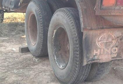 **420,000 บ.ต่อรอง/// 10ล้อ2เพลาดั้ม HINO KT725 -168แรง เครื่อง/เกียร์ เดิม 2เพลาZM-10น็อต พ.ธรรมดา เบรคลม หัวไม่ผุ ดั้มเหล็กสภาพใช้งานปกติ ยาง65-70\% เครื่อง/เกียร์/ช่วงล่าง เช็ค/ฟิต ใหม่ พร้อมใช้ ตามสภาพ เล่มฯ ครบ **ขาย HINO KT-168HP 10ล้อ2เพลาดั้มเหล็ก **420,000 บ.ต่อรอง/// 10ล้อ2เพลาดั้ม HINO KT725 -168แรง เครื่อง/เกียร์ เดิม 2เพลาZM-10น็อต พ.ธรรมดา เบรคลม หัวไม่ผุ ดั้มเหล็กสภาพใช้งานปกติ ยาง65-70\% เครื่อง/เกียร์/ช่วงล่าง เช็ค/ฟิต ใหม่ พร้อมใช้ ตามสภาพ เล่มฯ ครบ **ขาย HINO KT-168HP 10ล้อ2เพลาดั้มเหล็ก