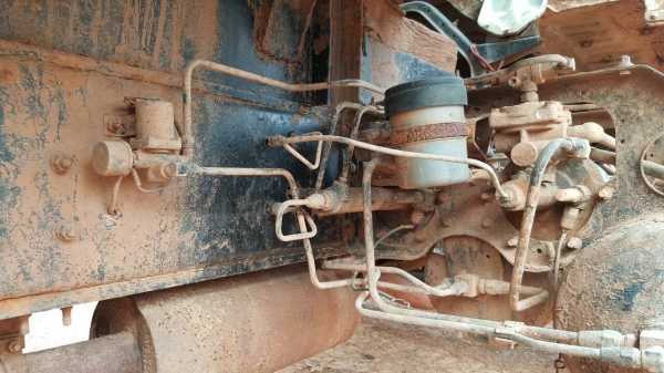 ขาย 10 ล้อดั้ม 2 เพลา HINO KT725 เครื่อง HO7C 180 แรงม้า เกียร์ HO เบรคทิฟฟี่ พาวเวอร์ สโลว์กลาง ทะเบียนพร้อมโอนครับ