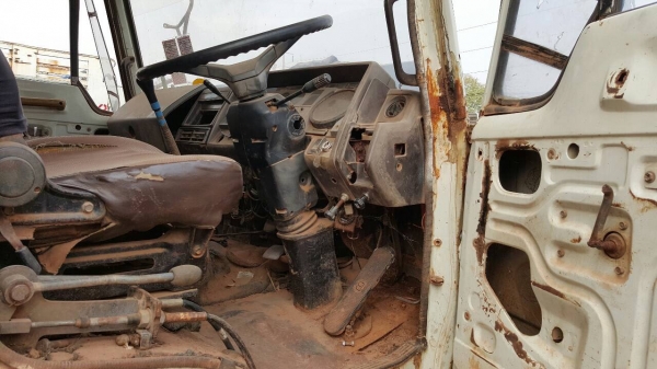 ขาย 10 ล้อดั้ม 2 เพลา HINO KT725 เครื่อง HO7C 180 แรงม้า เกียร์ HO เบรคทิฟฟี่ พาวเวอร์ สโลว์กลาง ทะเบียนพร้อมโอนครับ