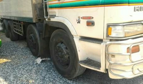 ขาย 12ล้อ ฮีโน่ เปอร์เฟียร์ K-13C 335แรง 2เพา บรรทุกตู้เปียก ช่วงยาว 7.20ม สภาพดีสวยเดิมๆพร้อมใช้ ทะเบึยนพร้อมโอน