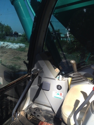 KOBELCO SK320-LC-09  ชั่วโมงทำงาน 7,500ชม. มีลายหัวเจาะ รถสวย พร้อมใช้งาน เอวดี ช่วงล่างเต็ม เอกสารเล่มทะเบียนพร้อม ราคา 2,500,000