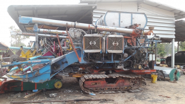 ขายรถเกี่ยวข้าวนิวเจริญการช่าง ขายรถเกี่ยวข้าวนิวเจริญการช่าง