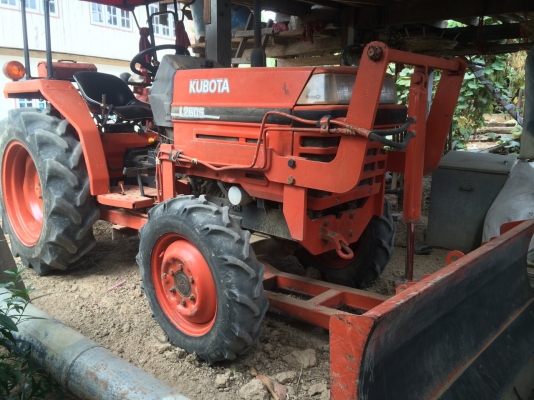 รถไถคูโบต้า L2605 สภาพพร้อมใช้งาน