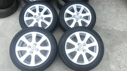 ขายล้อแม็ก Mazda2 ขอบ15ยาง185/55/15 ปี 13 4 ล้อ