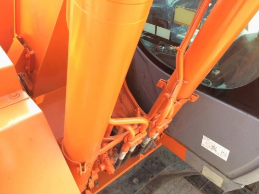 ขายรถแบคโฮ HITACHI ZX125US ปี 2005 สภาพสวยพร้อมใช้งาน รถนอกนำเข้าจากญี่ปุ่น มีVDOการทำงานครับ ขายรถแบคโฮ HITACHI ZX125US ปี 2005 สภาพสวยพร้อมใช้งาน รถนอกนำเข้าจากญี่ปุ่น มีVDOการทำงานครับ