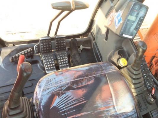 ขายรถแบคโฮ HITACHI ZX125US ปี 2005 สภาพสวยพร้อมใช้งาน รถนอกนำเข้าจากญี่ปุ่น มีVDOการทำงานครับ ขายรถแบคโฮ HITACHI ZX125US ปี 2005 สภาพสวยพร้อมใช้งาน รถนอกนำเข้าจากญี่ปุ่น มีVDOการทำงานครับ