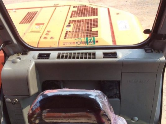 ขายรถแบคโฮ HITACHI ZX125US ปี 2005 สภาพสวยพร้อมใช้งาน รถนอกนำเข้าจากญี่ปุ่น มีVDOการทำงานครับ ขายรถแบคโฮ HITACHI ZX125US ปี 2005 สภาพสวยพร้อมใช้งาน รถนอกนำเข้าจากญี่ปุ่น มีVDOการทำงานครับ